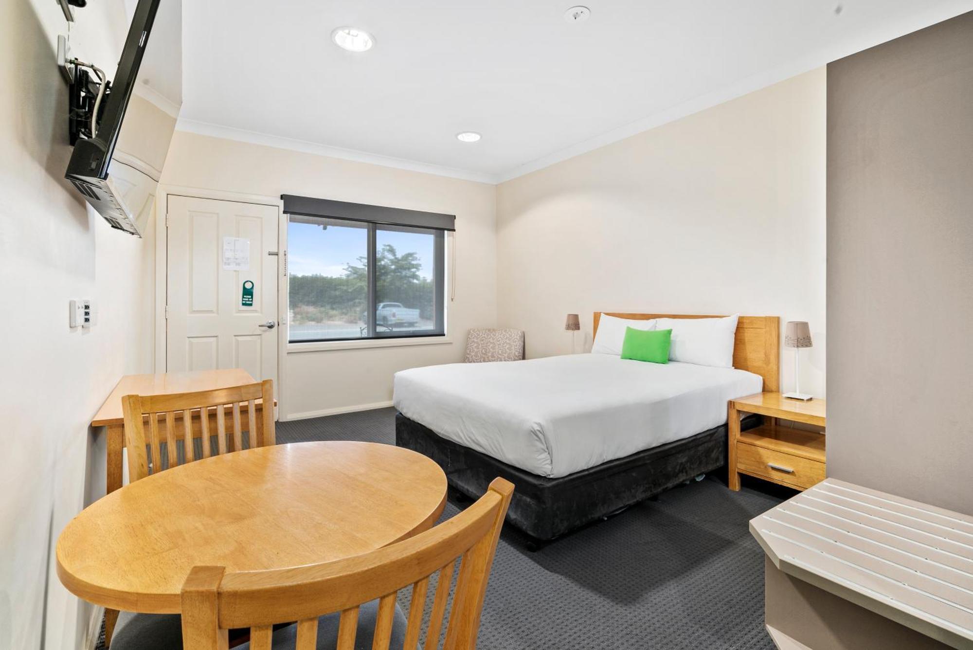 Comfort Inn Bishops Lodge Hay Extérieur photo